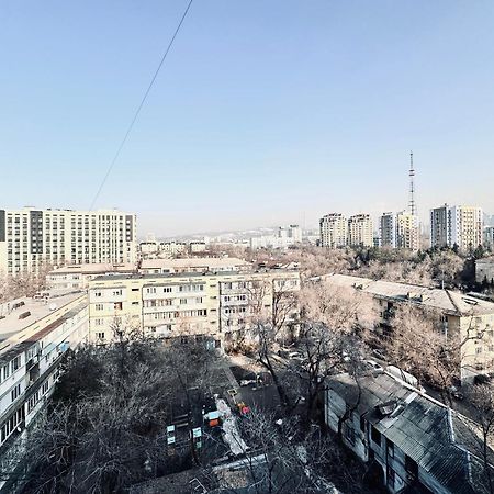 3 Ком Квартира На Абая Сейфуллина Алматы Экстерьер фото