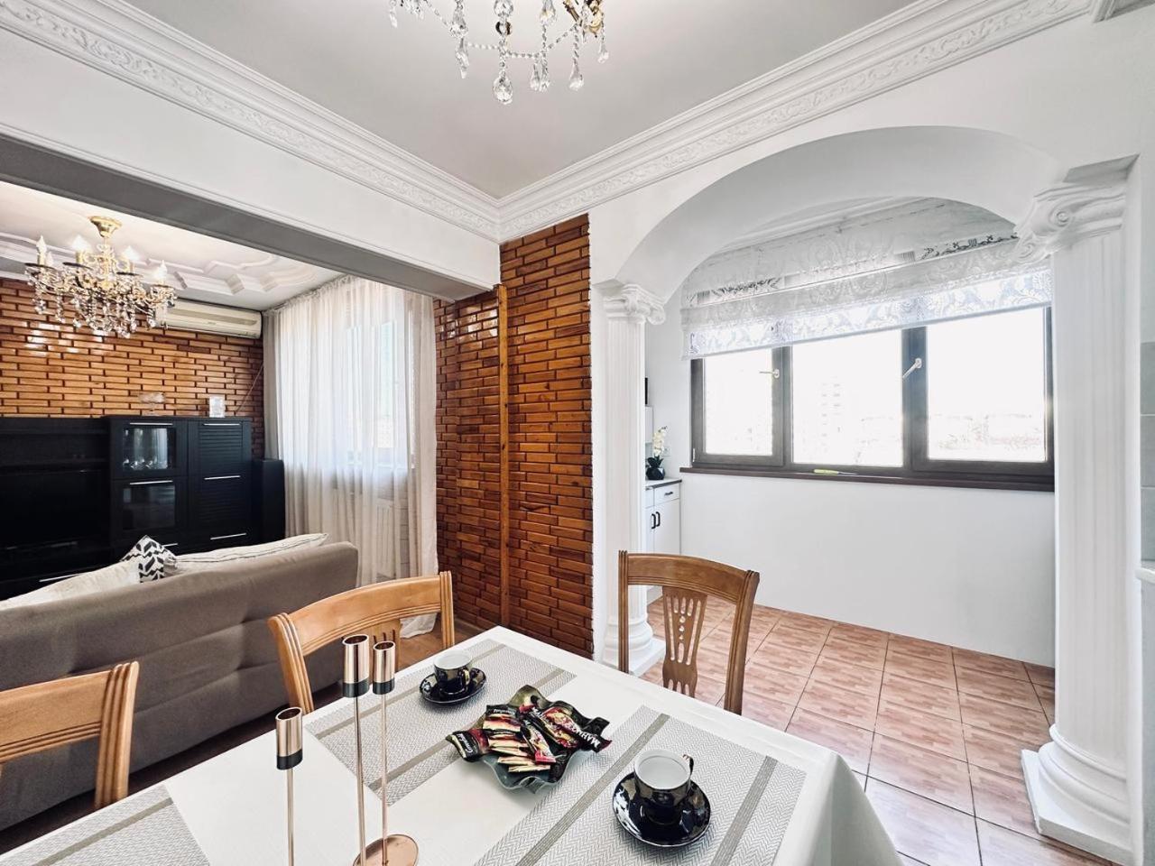 3 Ком Квартира На Абая Сейфуллина Алматы Экстерьер фото